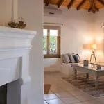 Villa Amouage Boutique