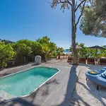Villa Amouage Boutique *