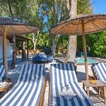 Villa Amouage Boutique Kolios