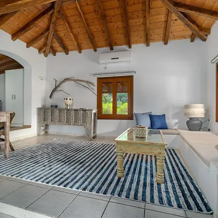 וילה Amouage Boutique *