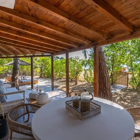 Amouage Boutique Villa