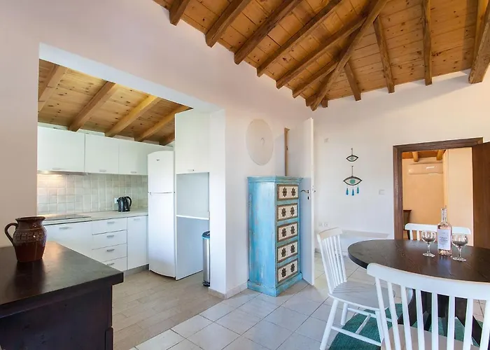 Amouage Boutique Villa Kolios