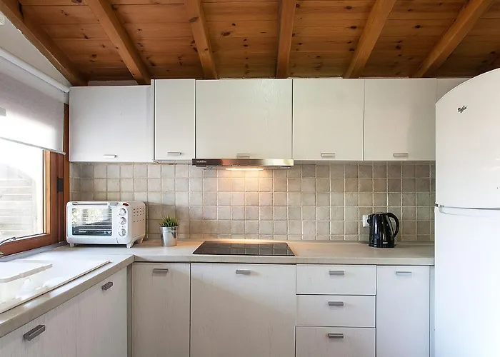 Amouage Boutique Villa Kolios