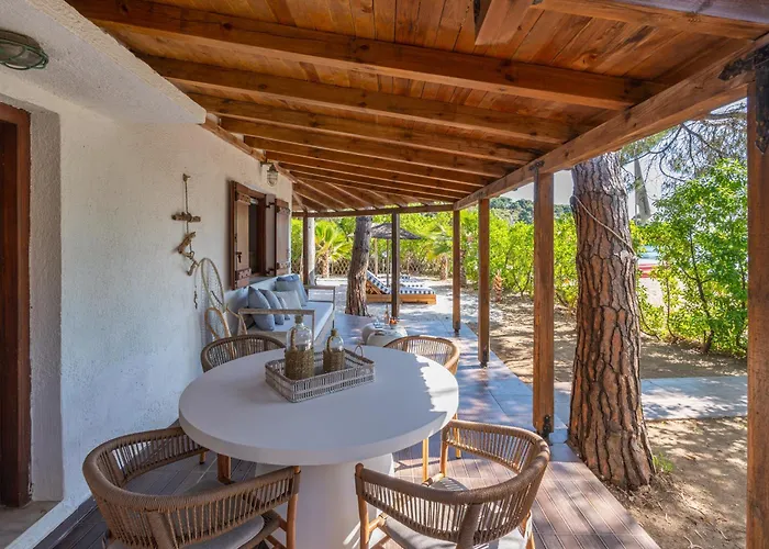 Amouage Boutique Villa *