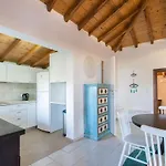 Amouage Boutique Вилла Колиос